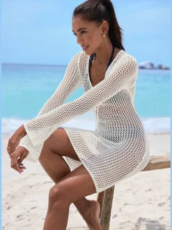 Robe en tricot à encolure ronde et manches longues avec motif ajouré