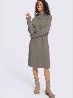 Robe en tricot 50% viscose