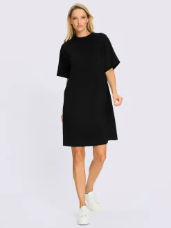 Robe facile à enfiler avec encolure ronde et manches raglan