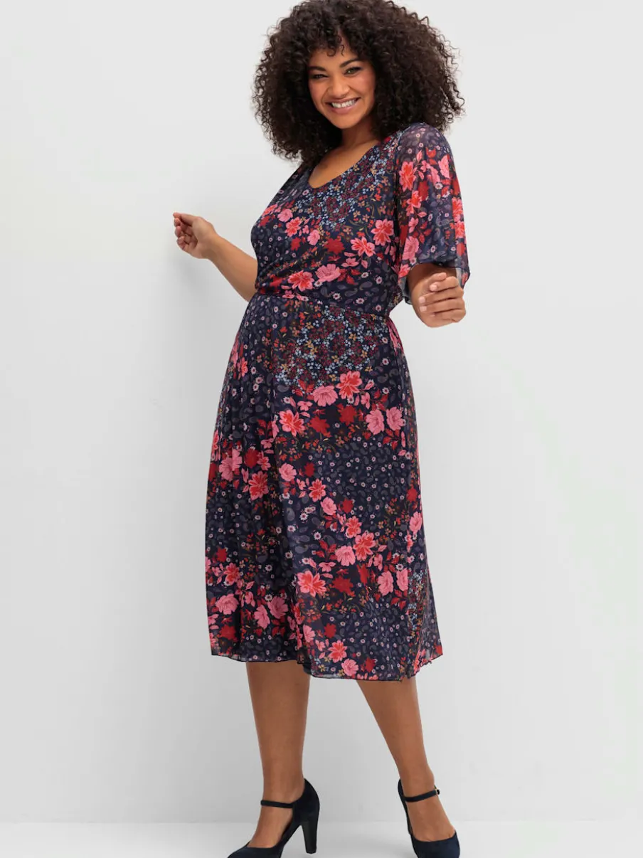 Robe à fleurs élastique à la taille
