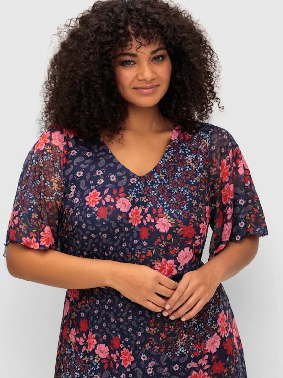 Robe à fleurs élastique à la taille
