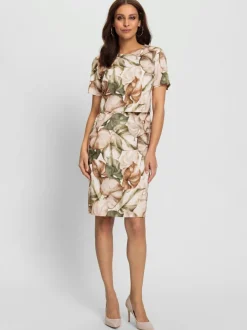 Robe fourreau à manches courtes avec motif feuilles et fente au dos