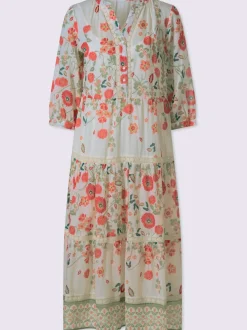 Robe imprimée avec encolure ronde et manches 3/4 fleuries