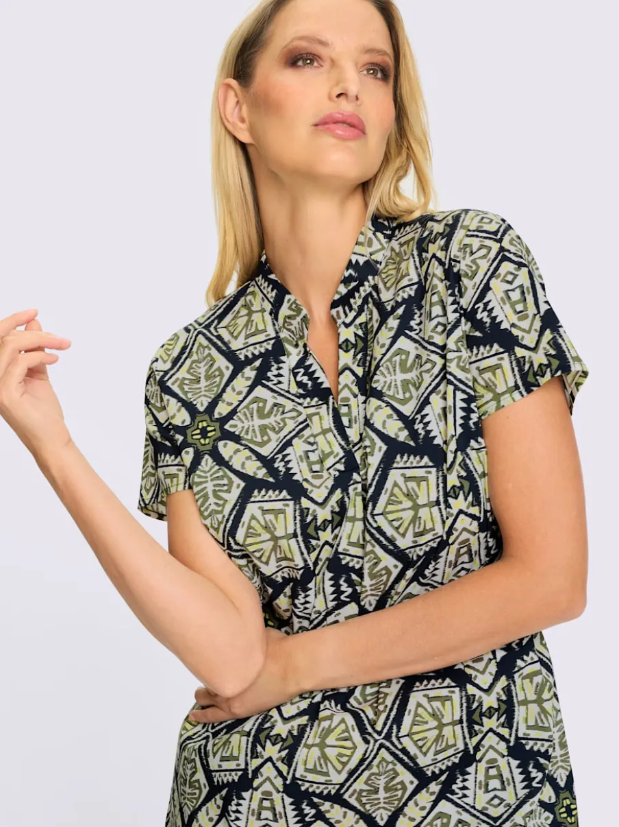 Robe imprimée col chemise avec plis sur devant