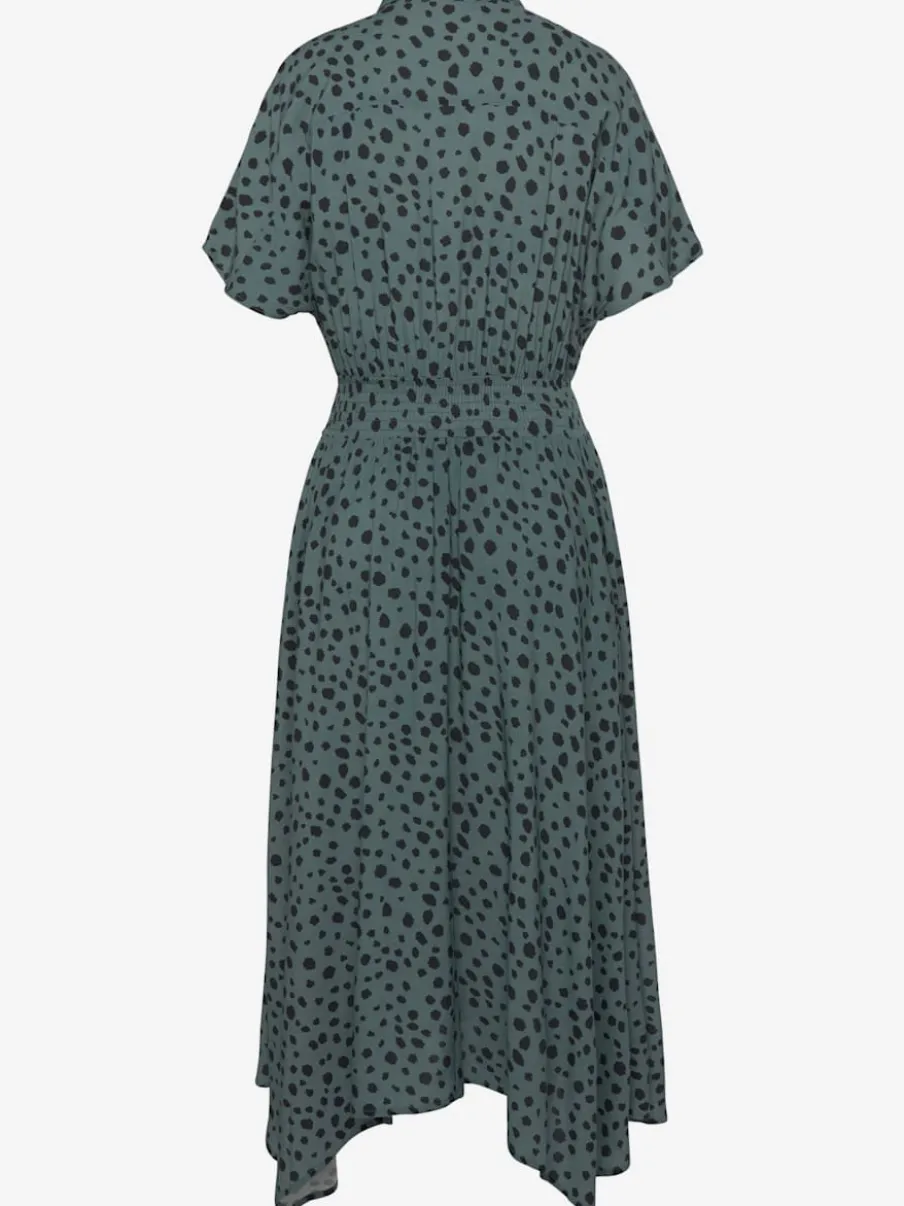 Robe imprimée col chemisier mancherons et empiècement smocké