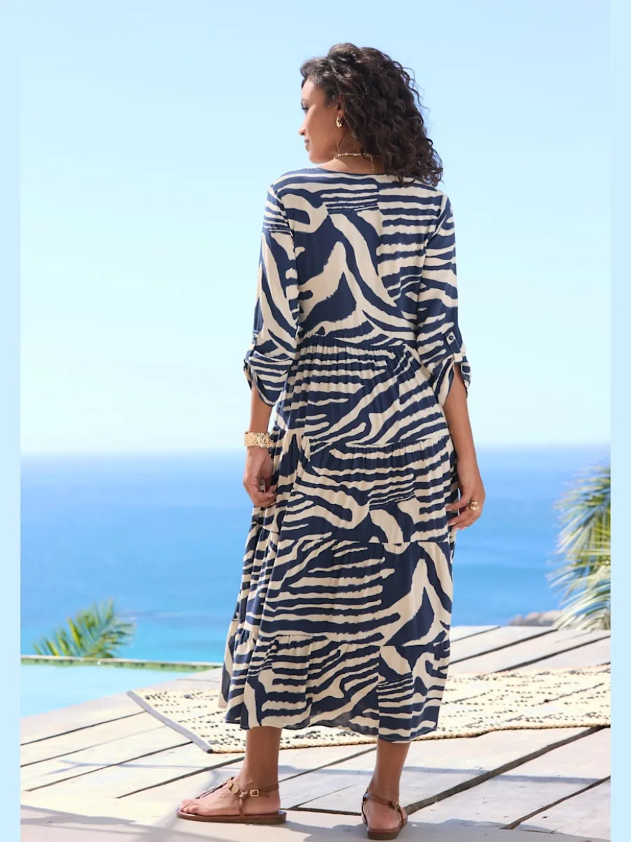Robe longue avec encolure ronde et manches 3/4 à imprimé animal