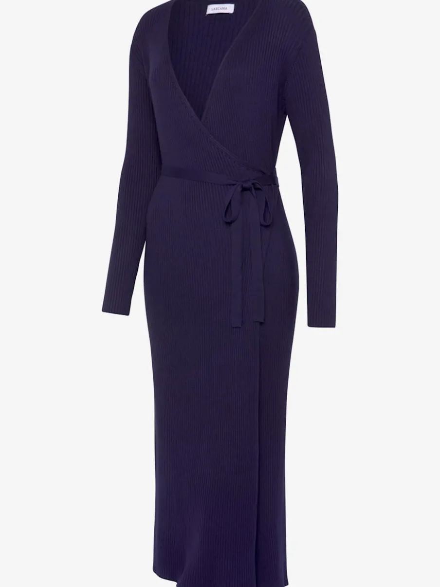 Robe longue cache-cœur en tricot avec ceinture ajustable