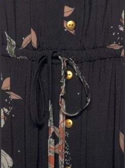 Robe longue à col Carmen avec volant en fleurs