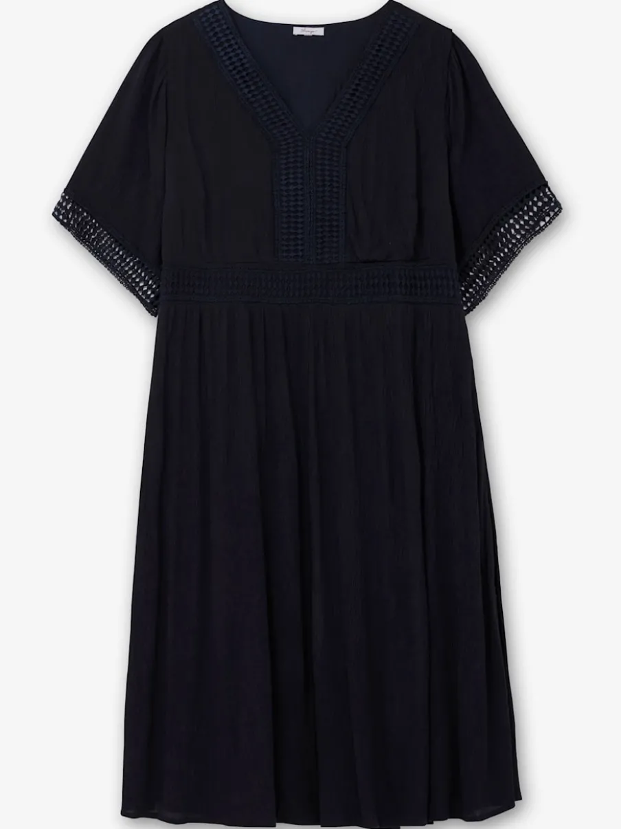 Robe longue dentelle crochetée