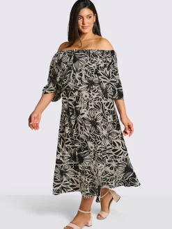 Robe longue peut être porté en encolure ronde ou carmen