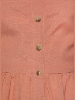 Robe midi avec empiècement smoké et boutons devant