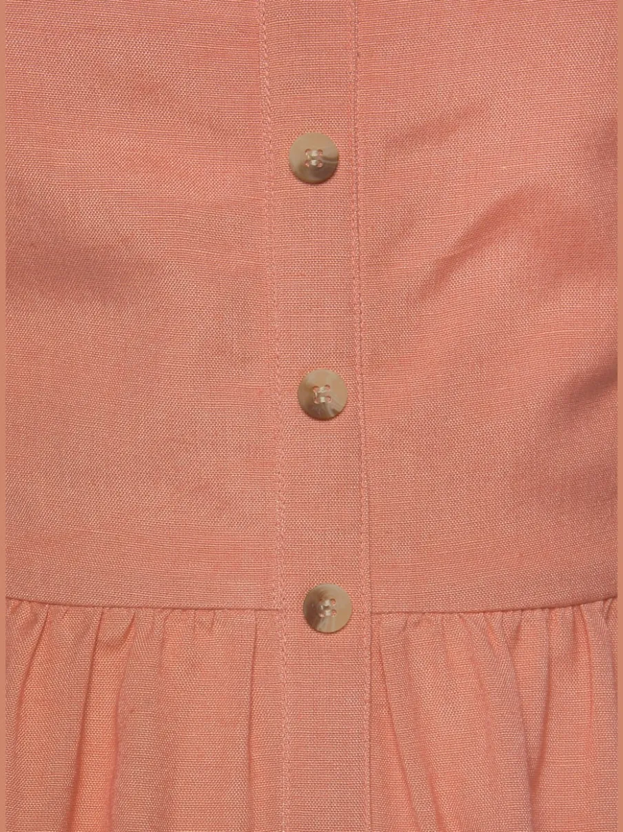 Robe midi avec empiècement smoké et boutons devant