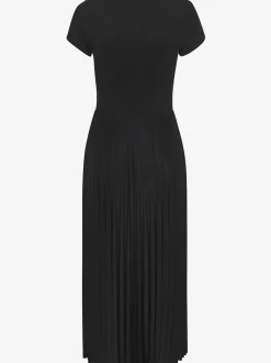 Robe mi-longue avec jupe plissée et col rond