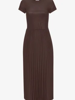 Robe mi-longue avec jupe plissée et col rond