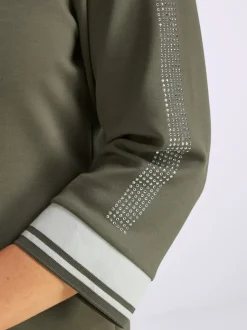 Robe polo sport moderne avec poches à glissière