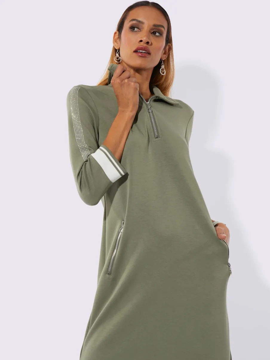 Robe polo sport moderne avec poches à glissière