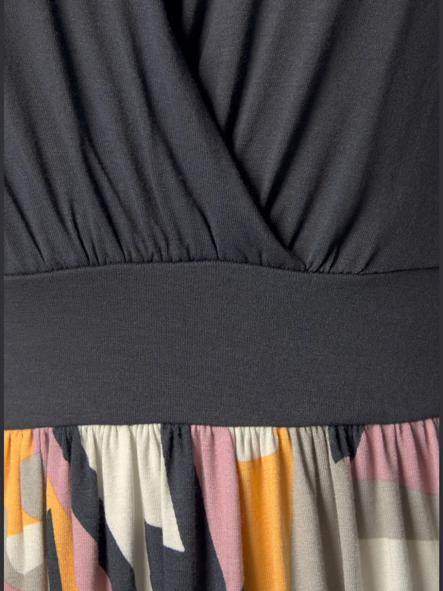 Robe sans manches en jersey à motifs géométriques doux