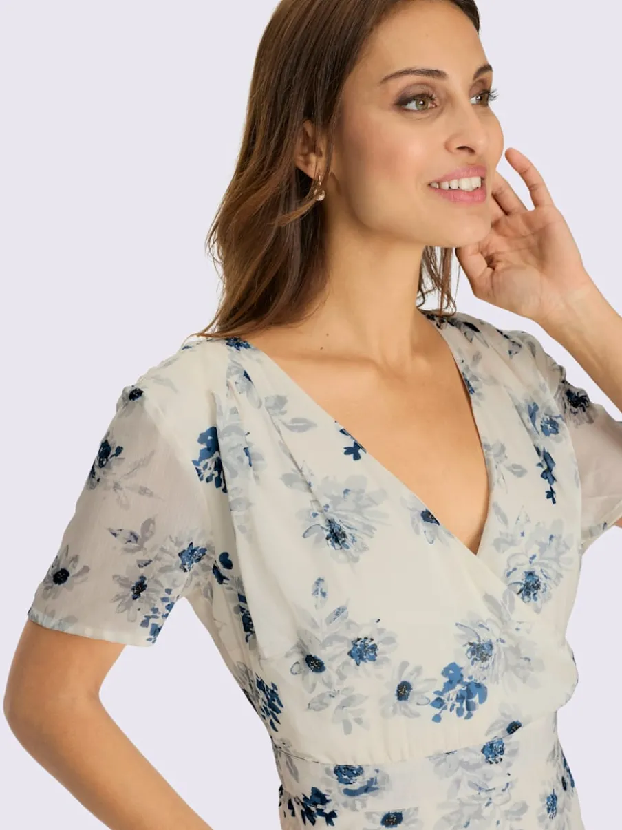 Robe satin imprimée col V avec bordures plissées