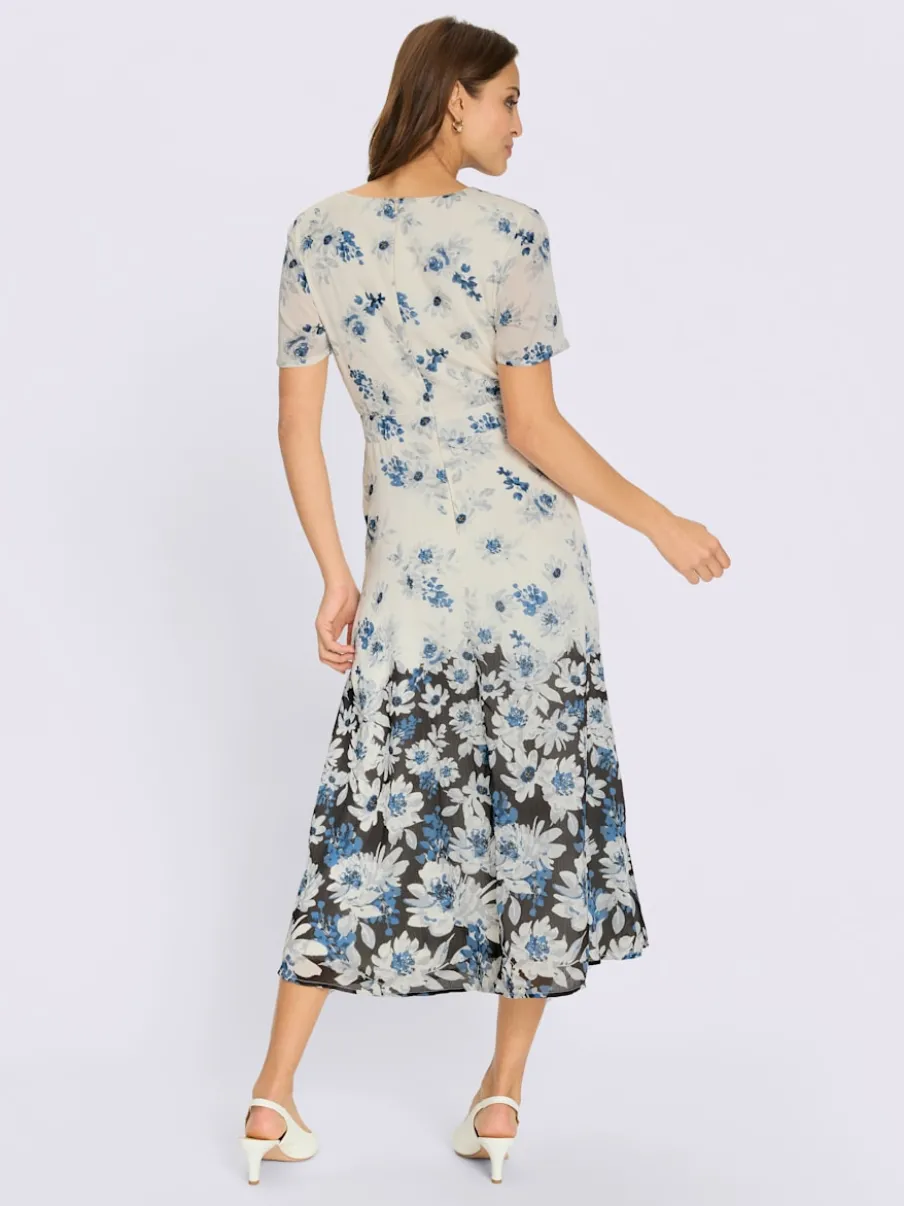 Robe satin imprimée col V avec bordures plissées