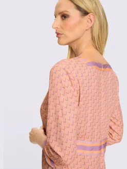 Robe tissée en viscose douce avec encolure V