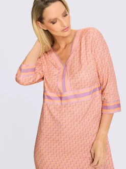Robe tissée en viscose douce avec encolure V