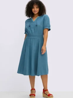 Robe tunique encolure ronde avec v ouvert et lien à nouer
