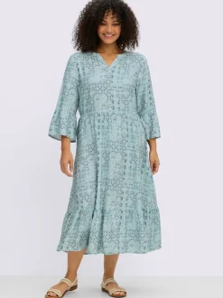 Robe évasée motif estival