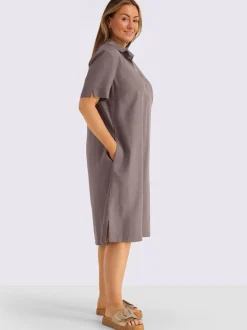 Robe évasée poches latérales