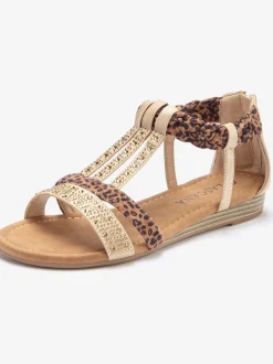 Sandales avec superbes éléments décoratifs au style ethnique