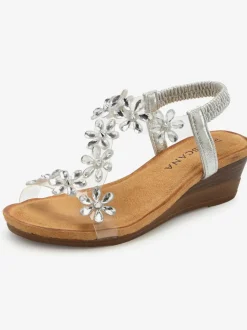 Sandales brides élastiques pour un confort optimal et semelle intérieure extra-douce