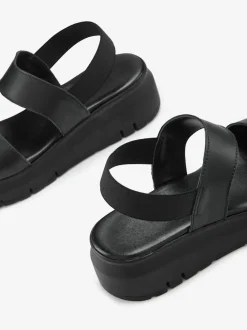 Sandales élégantes en cuir de qualité avec semelle chunky tendance