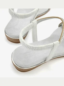 Sandales petites pierres décoratives pour une allure sophistiquée et raffinée