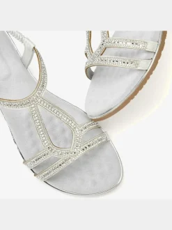 Sandales petites pierres décoratives pour une allure sophistiquée et raffinée
