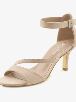 Sandales style féminin élégant, inspiré du talon kitten heel