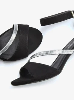 Sandales style féminin élégant, inspiré du talon kitten heel
