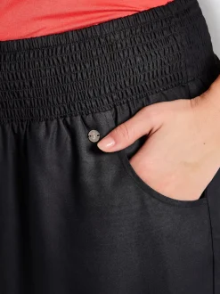Short ceinture smockée