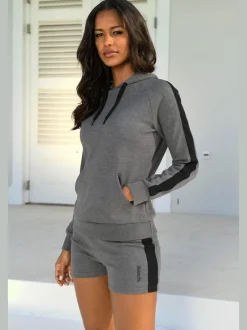 Short de détente sportif avec rayures latérales et ceinture à coulisse
