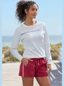 Short doux et confortable avec ceinture élastique et poches pratiques