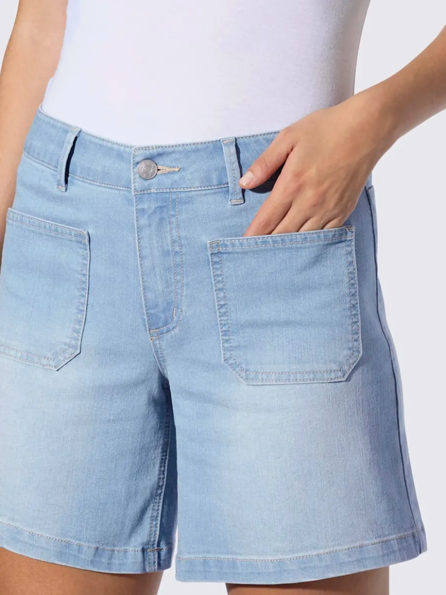 Short en jean avec ceinture gainante et poches plaquées