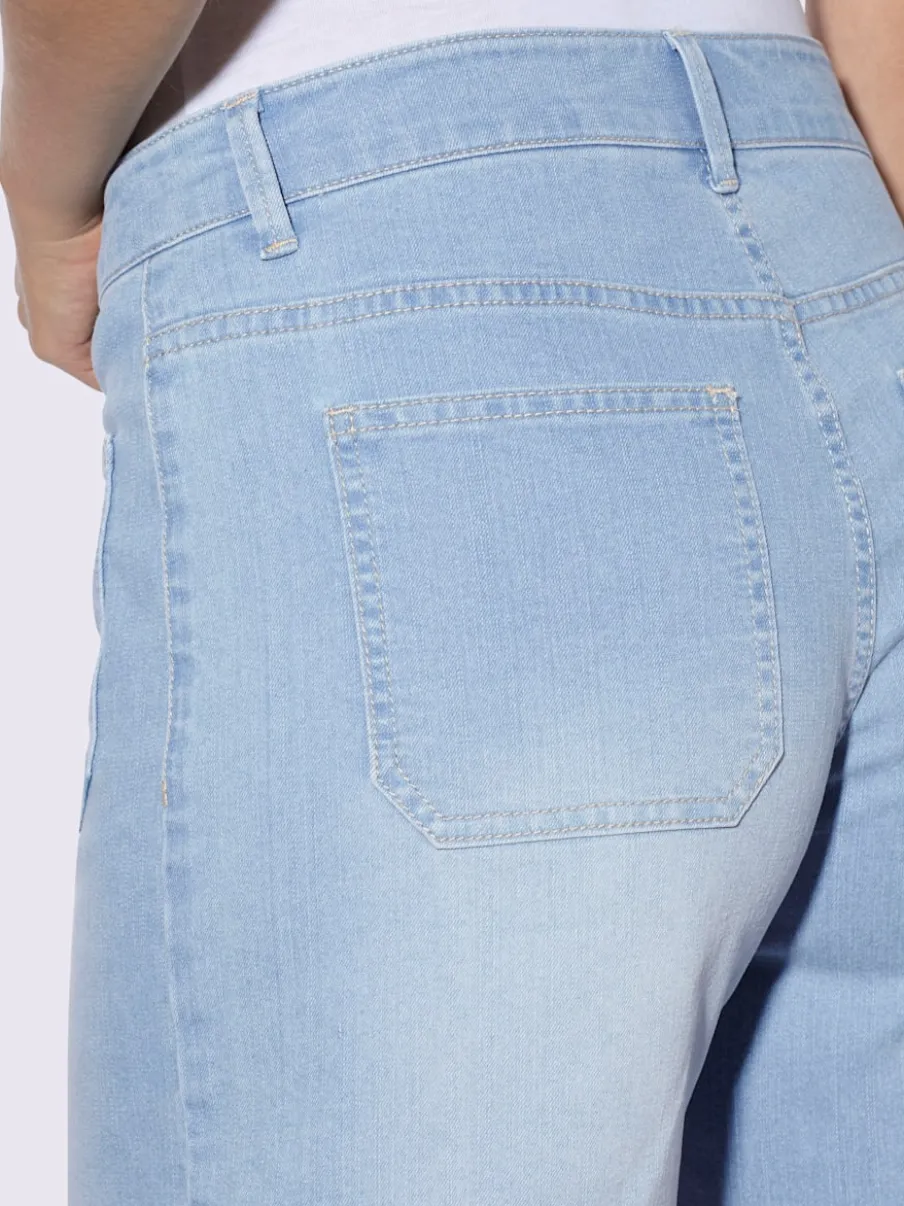 Short en jean avec ceinture gainante et poches plaquées