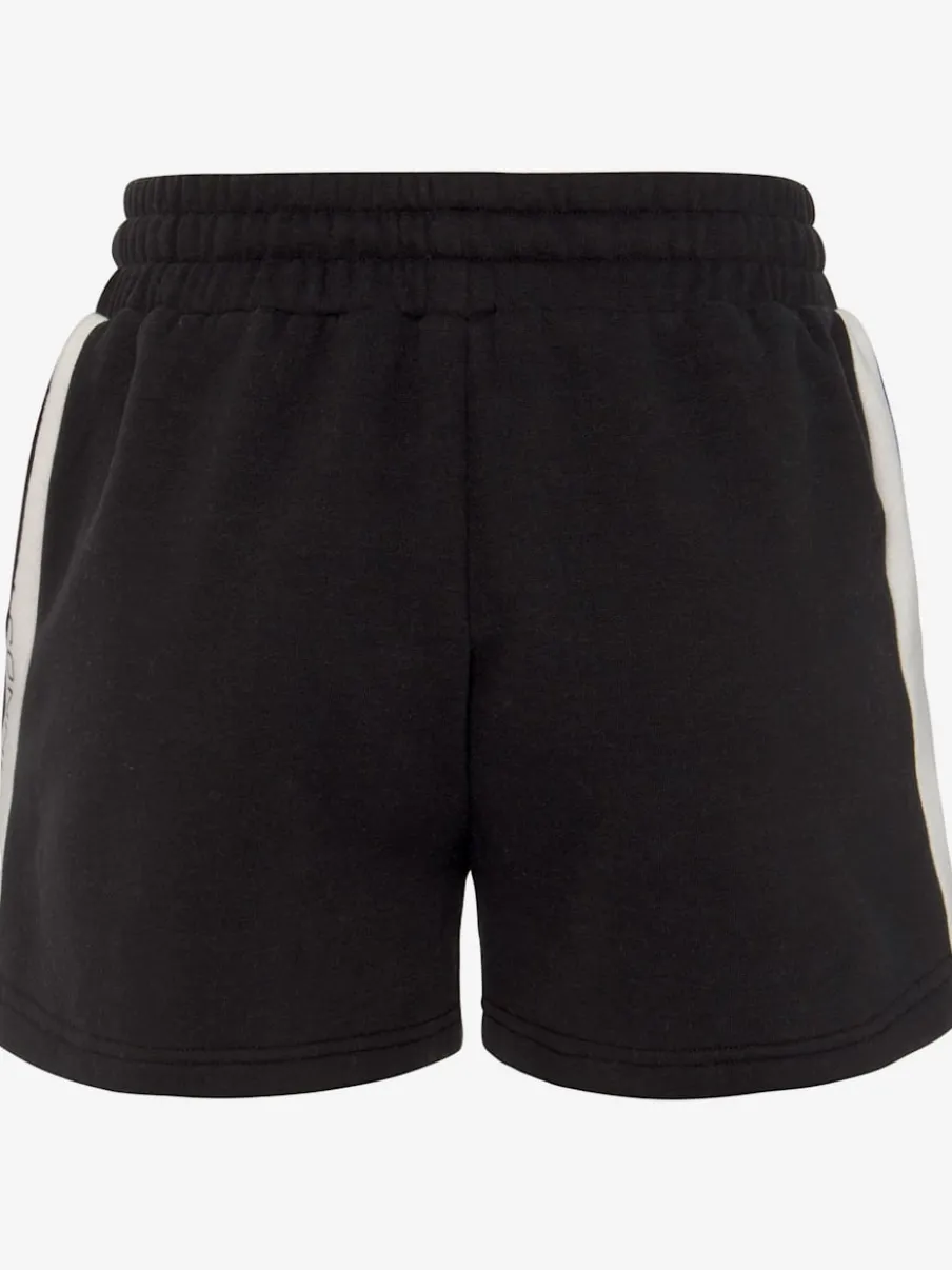 Short molletonné confortable avec poches latérales pratiques