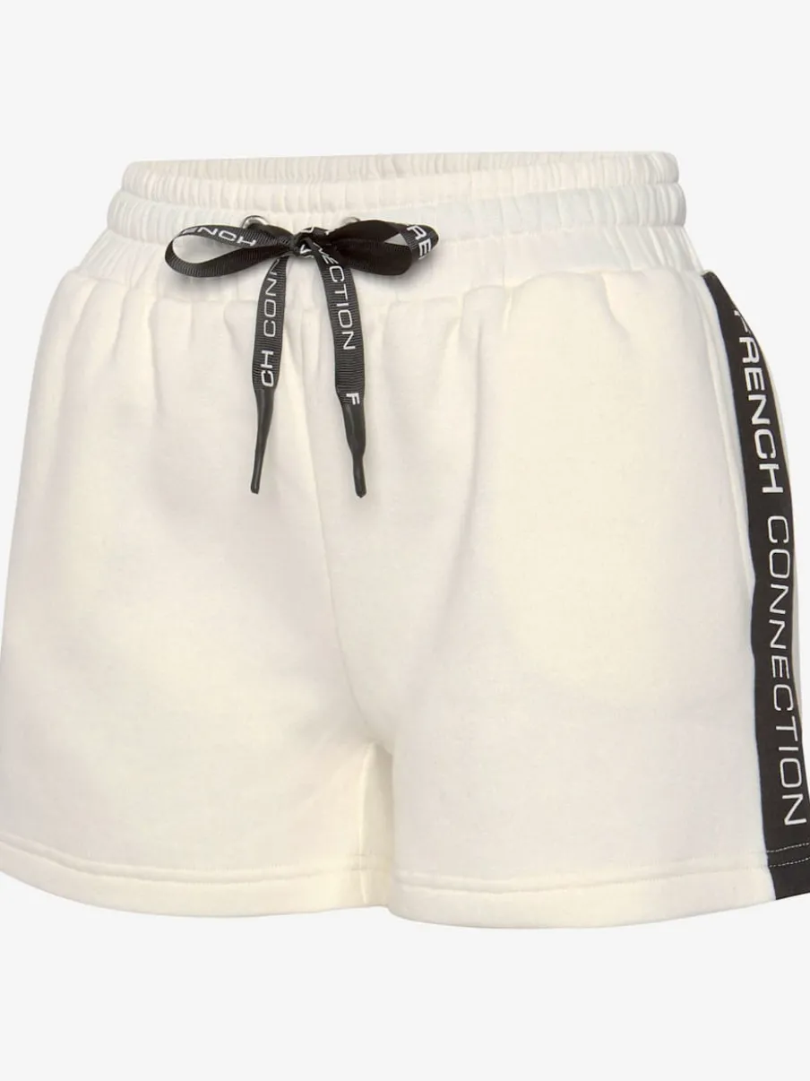 Short molletonné confortable avec poches latérales pratiques