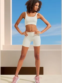 Short sans coutures moulant avec structure côtelée douce