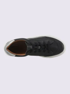 Sneakers de fabrication portugaise