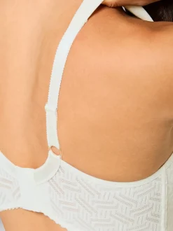Soutien-gorge confort sans armatures jusqu'à la t. 120
