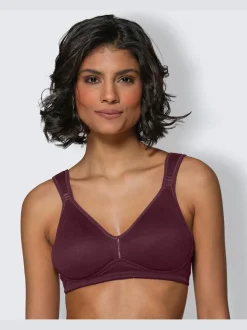 Soutien-gorge sans armatures à bonnets moulés et bretelles réglables
