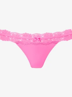 String fantaisie avec nœud décoratif fin au centre devant