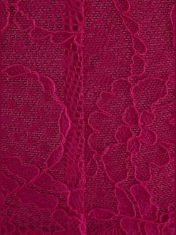 String féminin à la coupe élégante