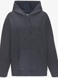 Sweat à capuche en tricot doux avec manches longues et logo tricoté