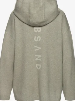 Sweat à capuche en tricot doux avec manches longues et logo tricoté